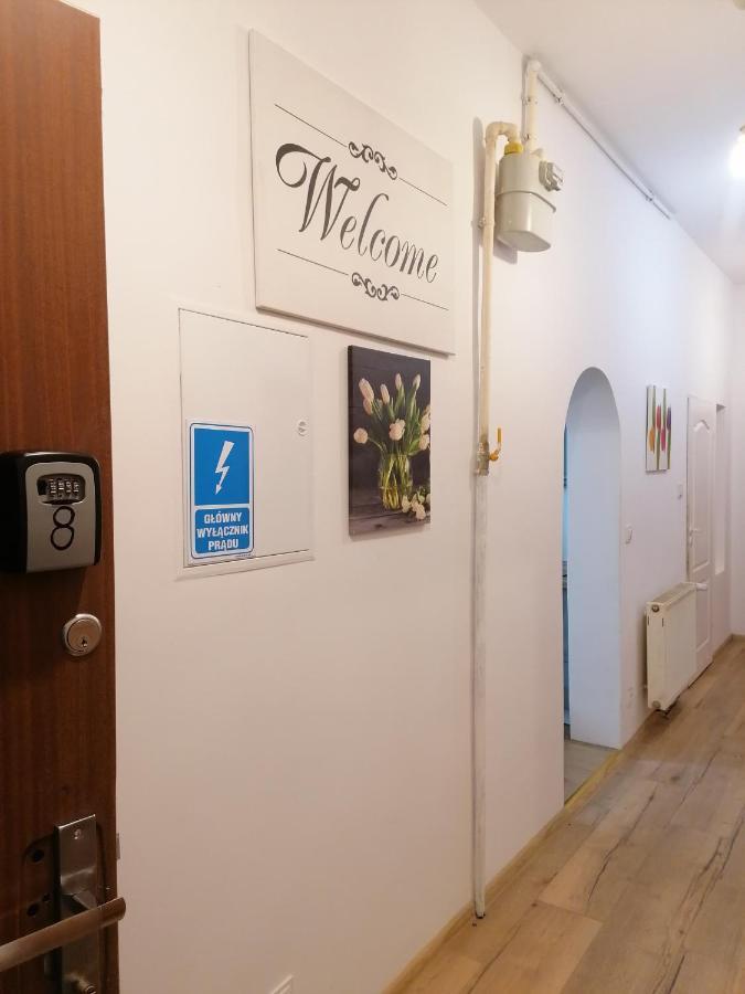 Hostel Tulip - Pokój 7 ze wspólną łazienką i kuchnią Szczecin Zewnętrze zdjęcie